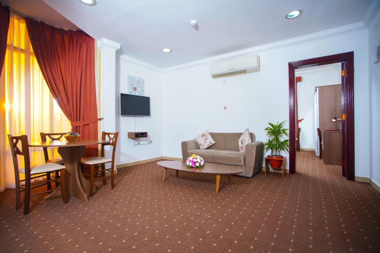 La Villa Hotel Doha Ngoại thất bức ảnh
