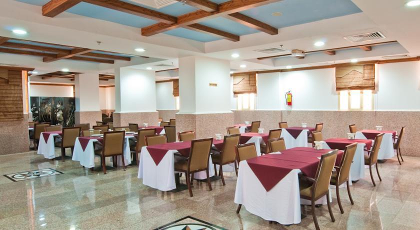 La Villa Hotel Doha Ngoại thất bức ảnh