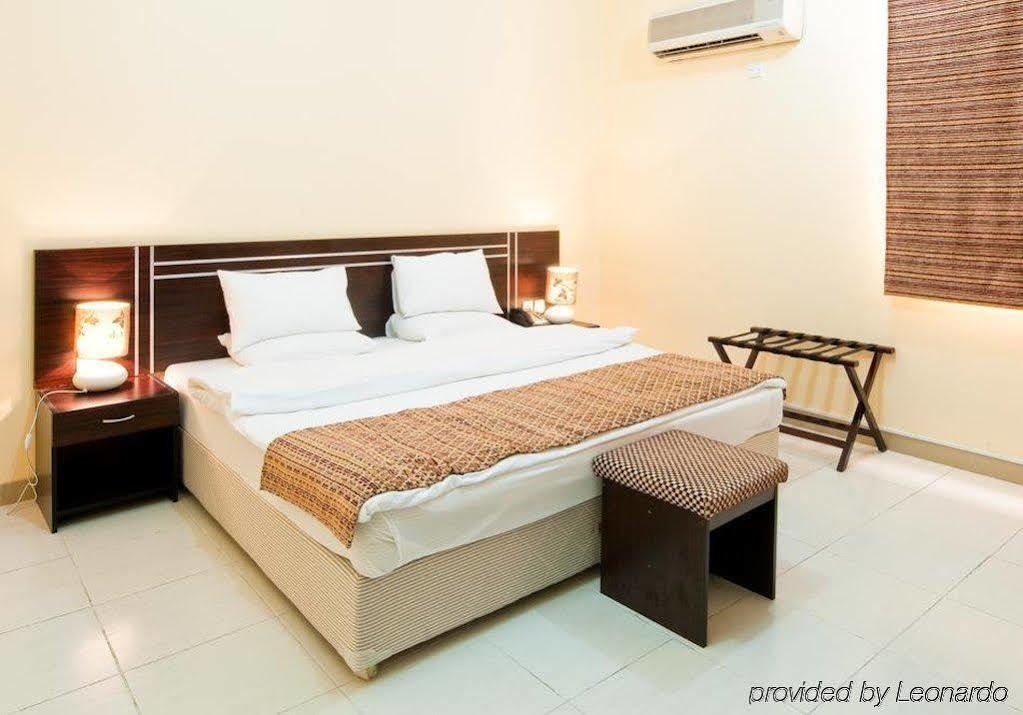 La Villa Hotel Doha Phòng bức ảnh