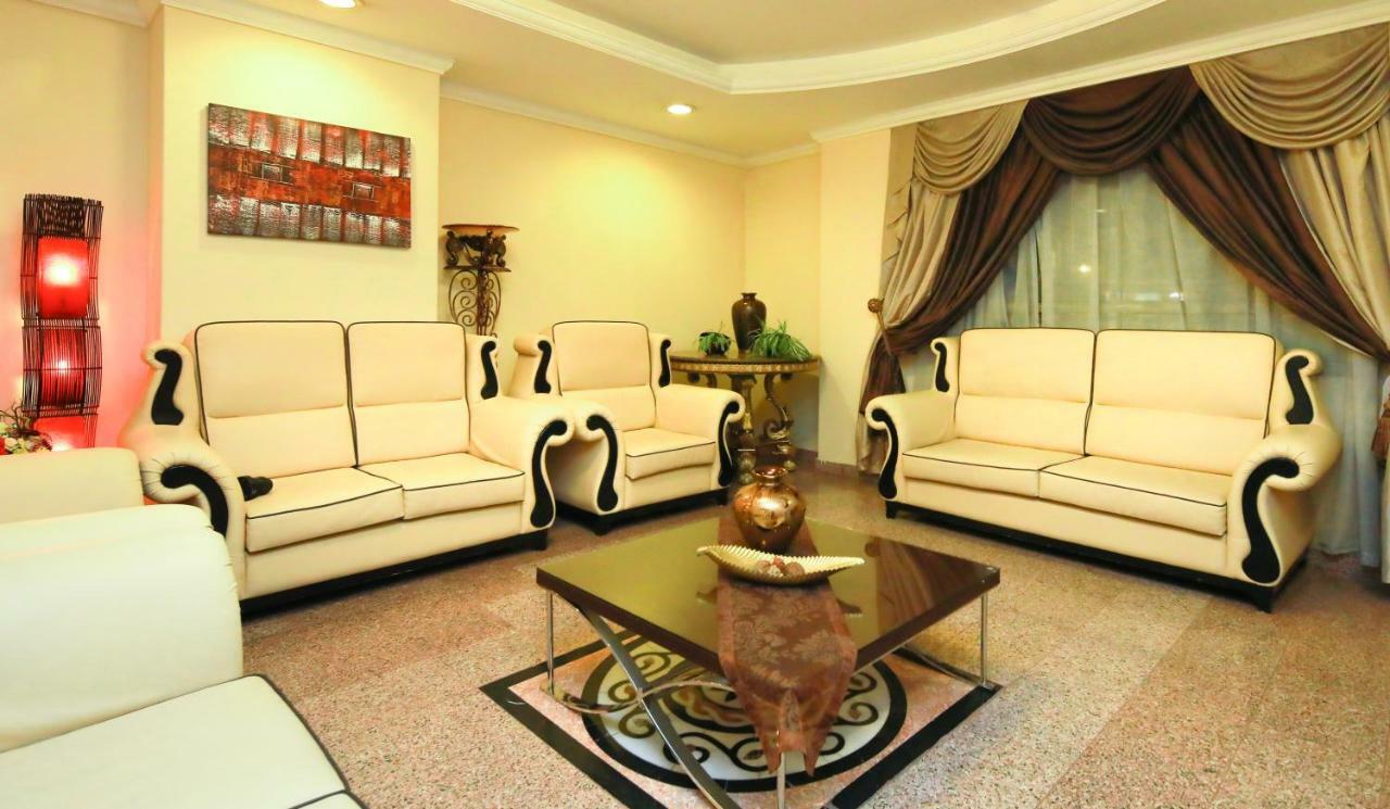 La Villa Hotel Doha Ngoại thất bức ảnh