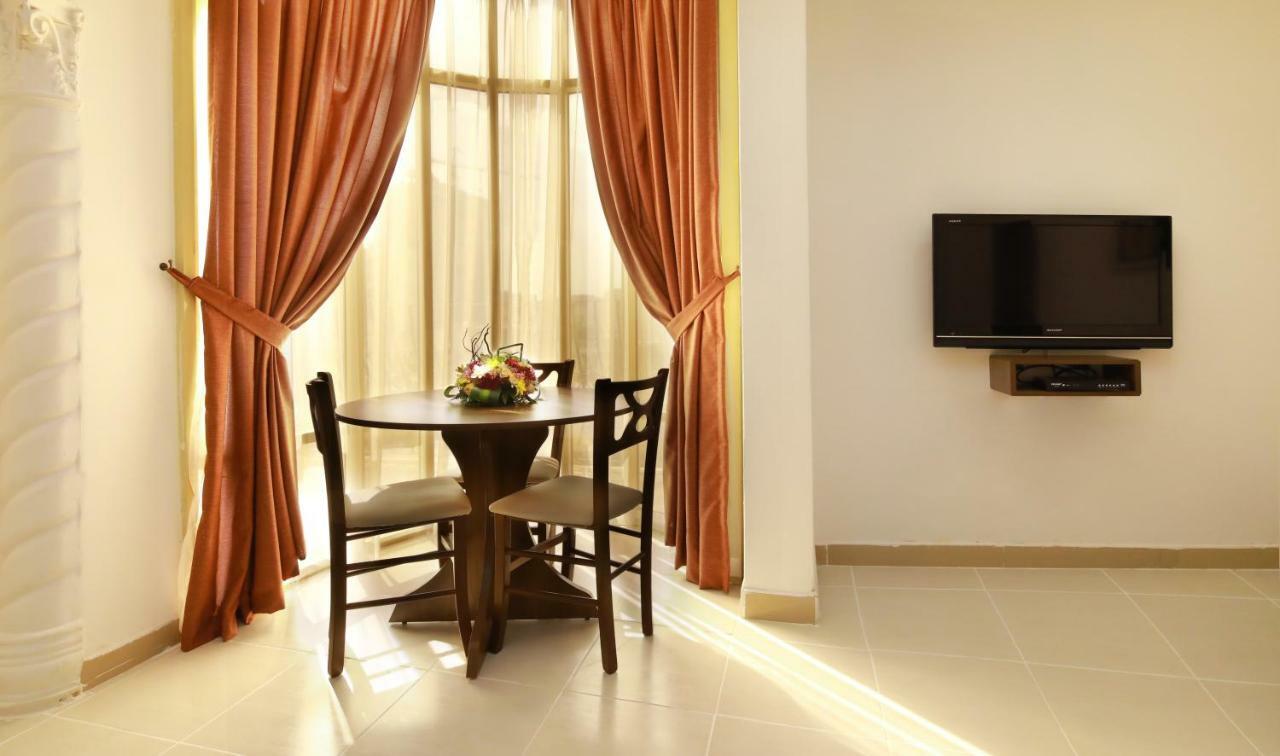 La Villa Hotel Doha Ngoại thất bức ảnh