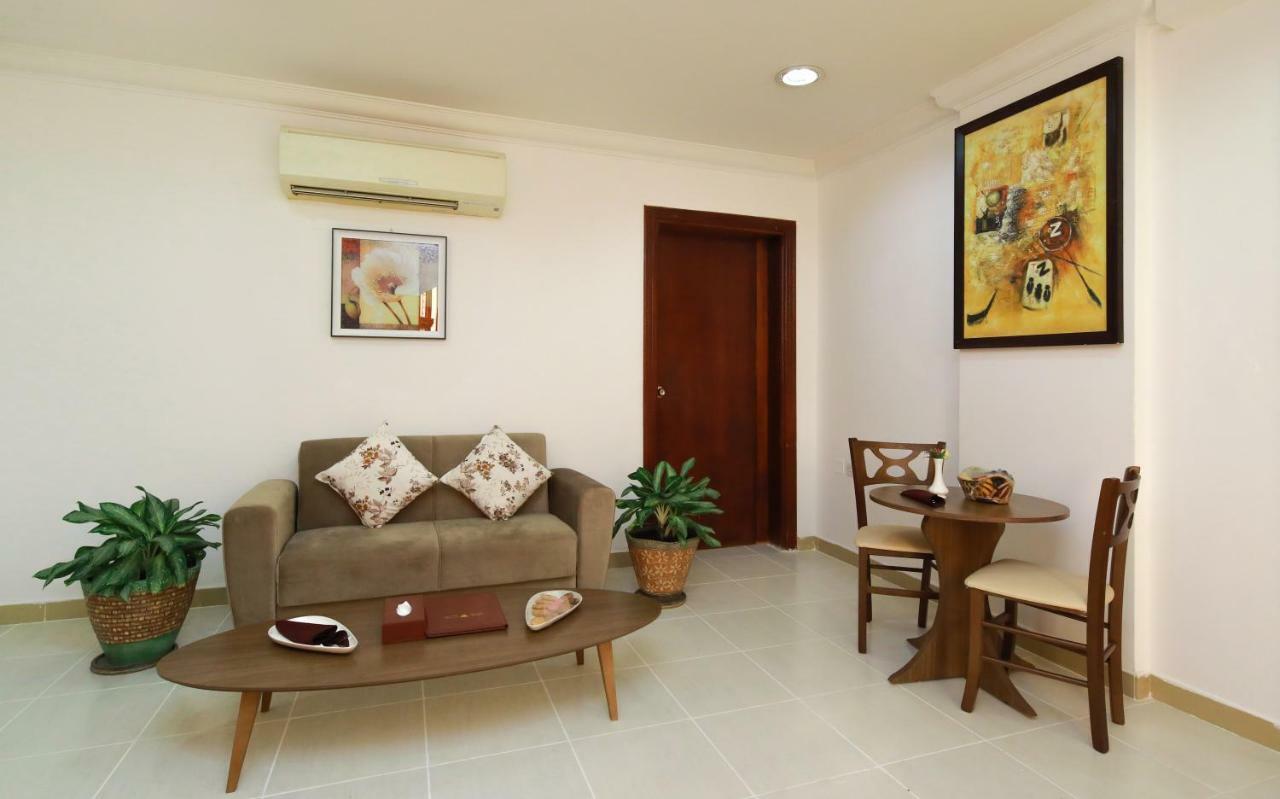 La Villa Hotel Doha Ngoại thất bức ảnh